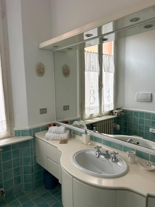 Appartamento Centro Storico Residenza Di Charme Rimini Esterno foto